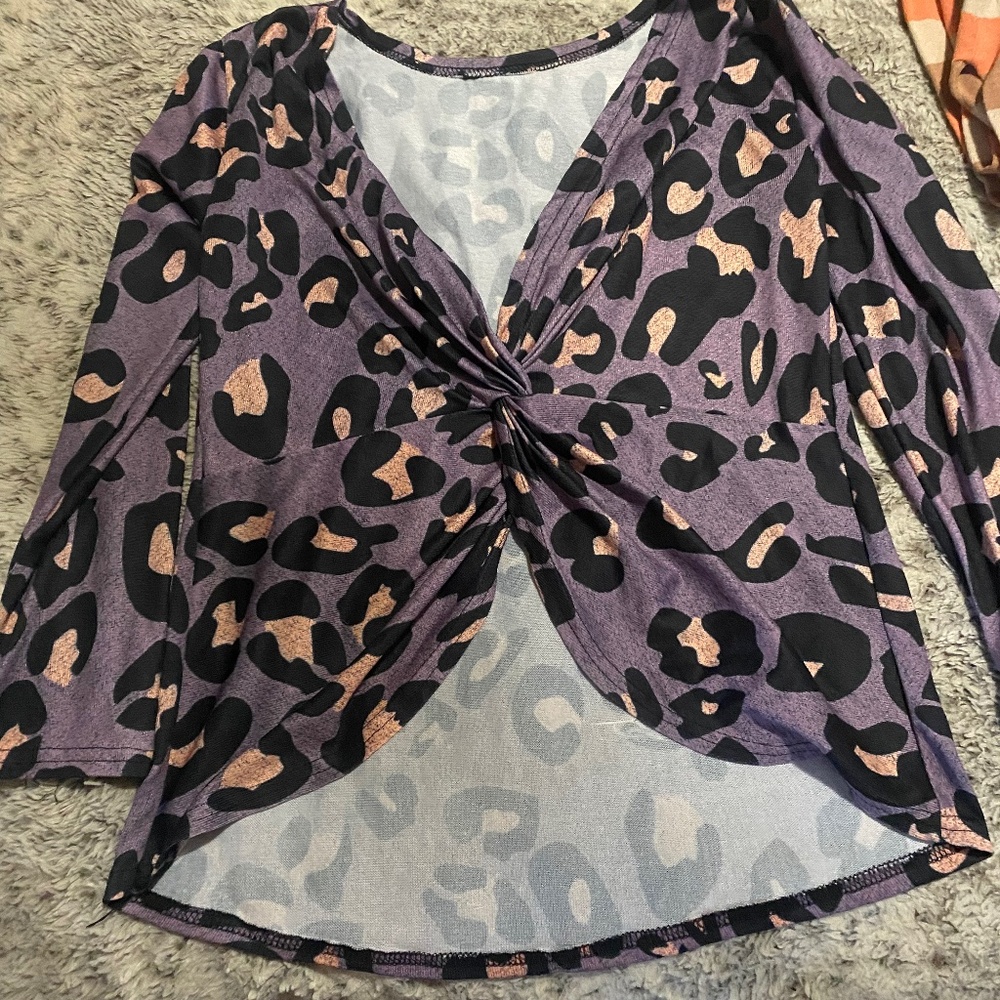 Leopard top